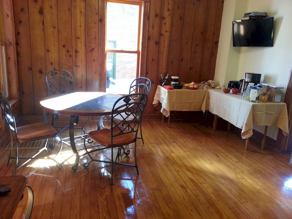 Persimmon Inn Bloomington Ngoại thất bức ảnh