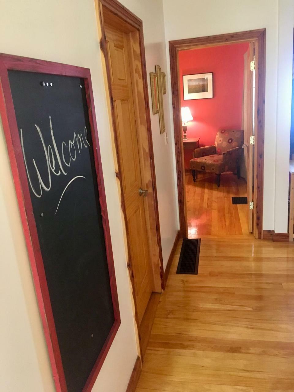 Persimmon Inn Bloomington Ngoại thất bức ảnh