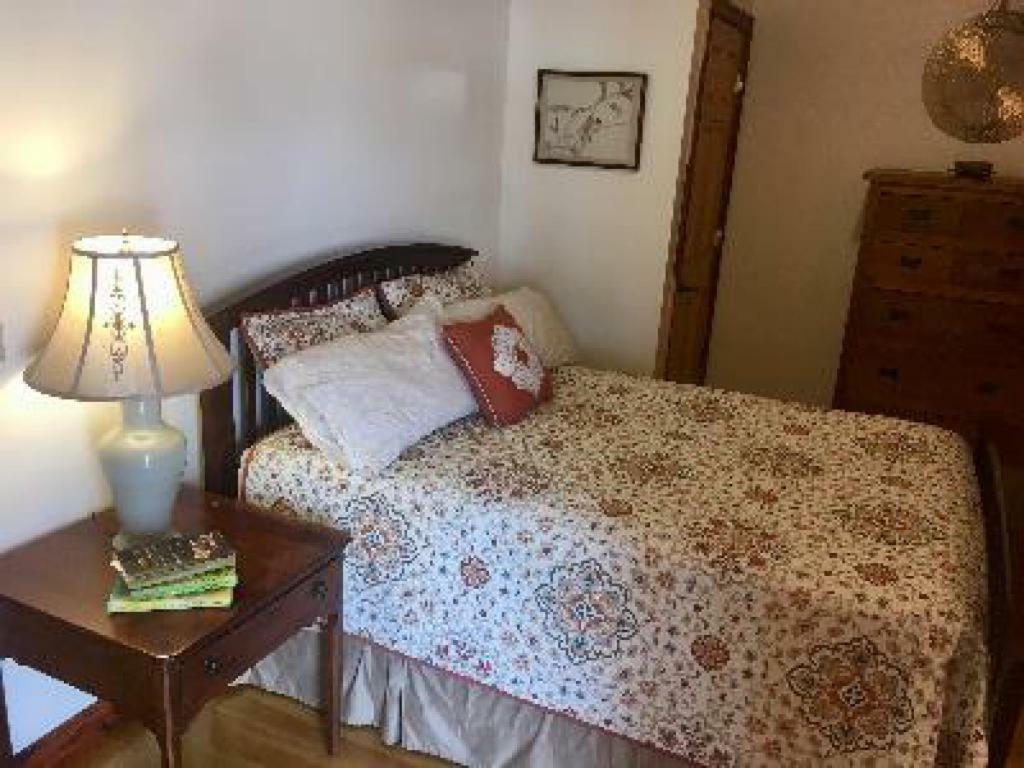 Persimmon Inn Bloomington Ngoại thất bức ảnh