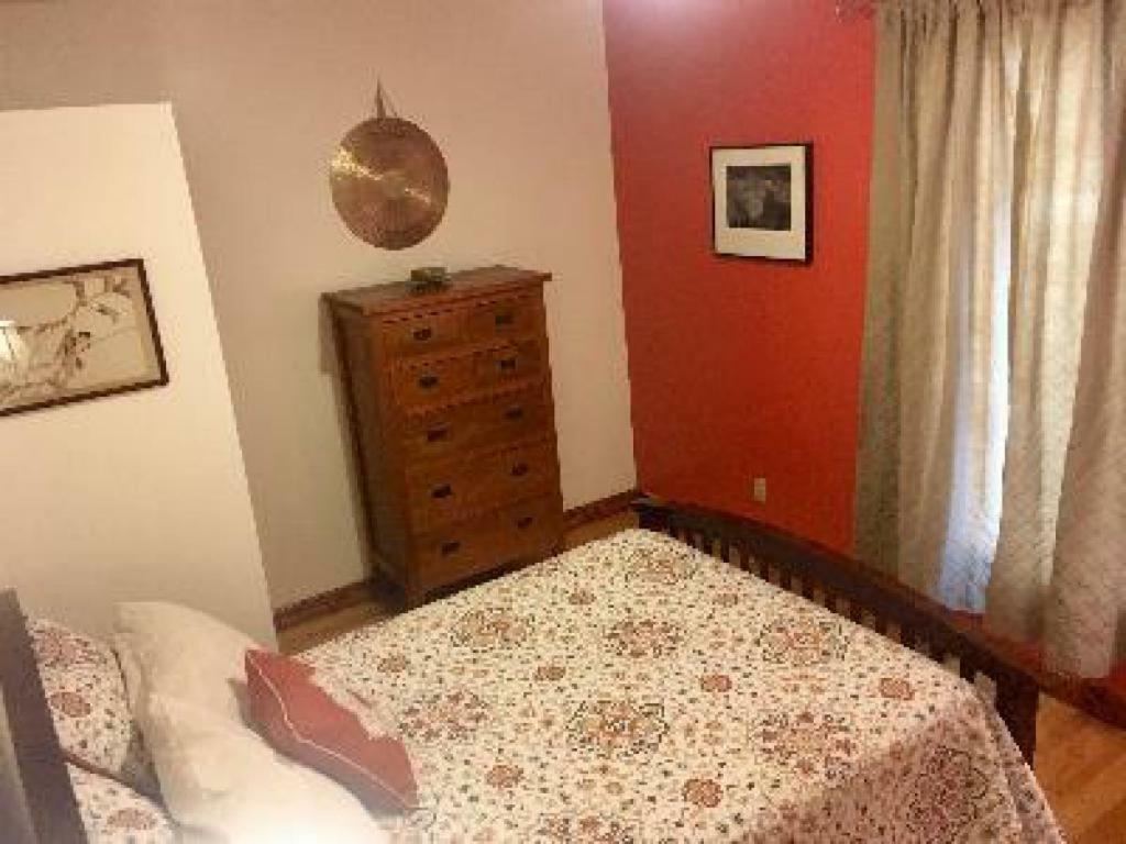 Persimmon Inn Bloomington Ngoại thất bức ảnh
